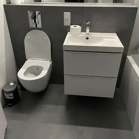 Airconditioned - Lupi I Kuba - Family *